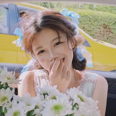 三个月亮